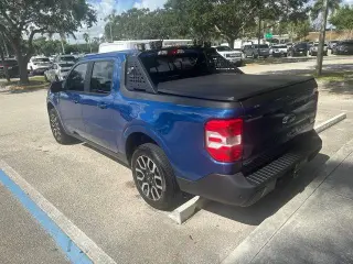 Ford Maverick 2024 Lariat 4dr SuperCrew con 4.5 ft. SB.