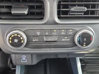 Ford Maverick 2024 XL 4dr SuperCrew 4.5 ft. SB