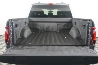 Ford F-150 2024 4x4 XLT 4dr SuperCrew 5.5 ft. SB
