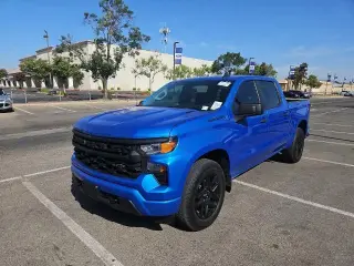Chevrolet Silverado 1500 2025 4x2 Custom 4dr Crew Cab 5.8 ft. SB