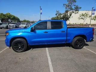 Chevrolet Silverado 1500 2025 4x2 Custom 4dr Crew Cab 5.8 ft. SB