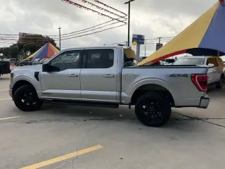 Ford F-150 2023 4x4 XLT 4dr SuperCrew 6.5 ft. SB