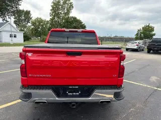 Chevrolet Silverado 1500 2023 4x4 LT 4dr Crew Cab 5.8 ft. SB con 1LT