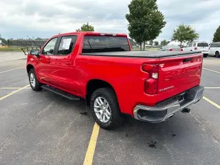 Chevrolet Silverado 1500 2023 4x4 LT 4dr Crew Cab 5.8 ft. SB con 1LT