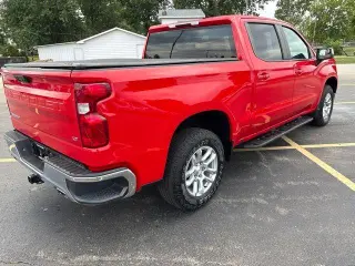 Chevrolet Silverado 1500 2023 4x4 LT 4dr Crew Cab 5.8 ft. SB con 1LT