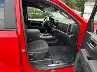 Chevrolet Silverado 1500 2023 4x4 LT 4dr Crew Cab 5.8 ft. SB con 1LT