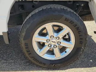 Ford F-150 2025 4x4 XLT 4dr SuperCrew 5.5 ft. SB