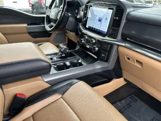 Ford F-150 2022 4x4 Lariat 4dr SuperCrew 6.5 ft. SB
