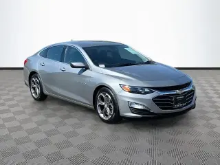 El Chevrolet Malibu 2024 LT 4dr Sedán con 1LT