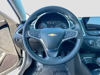 El Chevrolet Malibu 2024 LT 4dr Sedán con 1LT