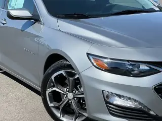 El Chevrolet Malibu 2024 LT 4dr Sedán con 1LT