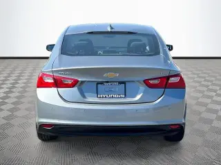 El Chevrolet Malibu 2024 LT 4dr Sedán con 1LT