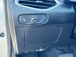 El Chevrolet Malibu 2024 LT 4dr Sedán con 1LT