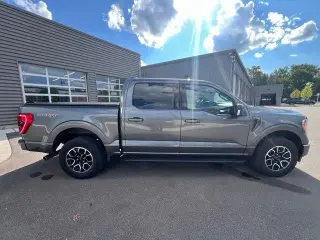 Ford F-150 2022 4x4 XLT 4dr SuperCrew 5.5 ft. SB