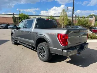 Ford F-150 2022 4x4 XLT 4dr SuperCrew 5.5 ft. SB