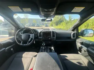 Ford F-150 2019 4x4 XLT 4dr SuperCrew 5.5 ft. SB