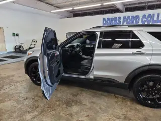 Explorador Ford 2022 AWD ST-Line 4dr SUV