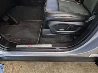 Explorador Ford 2022 AWD ST-Line 4dr SUV