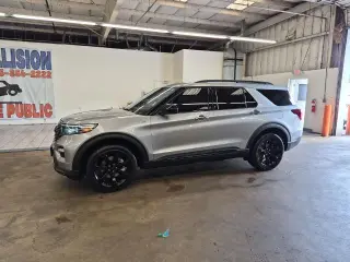 Explorador Ford 2022 AWD ST-Line 4dr SUV