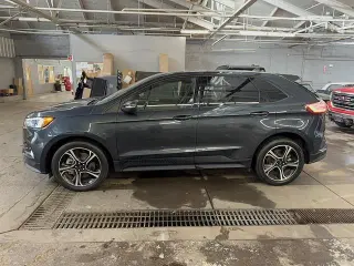 Ford Edge 2023 AWD ST 4dr Crossover