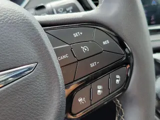 Chrysler Pacifica 2025 Limited 4dr Minivan