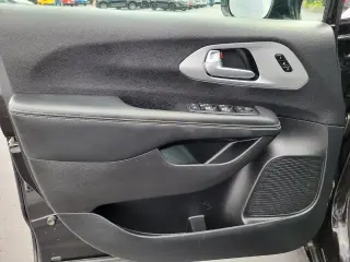 Chrysler Pacifica 2025 Limited 4dr Minivan