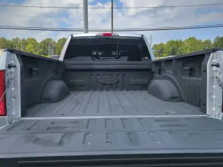 Ford F-150 2016 4x4 XLT 4dr SuperCrew 5.5 ft. SB