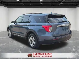Ford Explorer 2020 con transmisión automática de cuatro ruedas y XLT, SUV de 4 puertas
