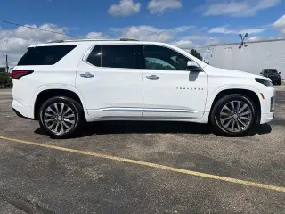 Chevrolet Traverse 2023 4x4 Premier 4dr SUV