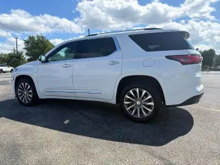 Chevrolet Traverse 2023 4x4 Premier 4dr SUV