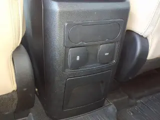 Explorador Ford 2023 AWD XLT 4dr SUV