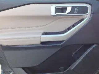 Explorador Ford 2023 AWD XLT 4dr SUV