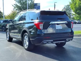 Explorador Ford 2023 AWD XLT 4dr SUV