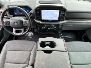 Ford F-150 2025 4x2 XLT 4dr SuperCrew 5.5 ft. SB