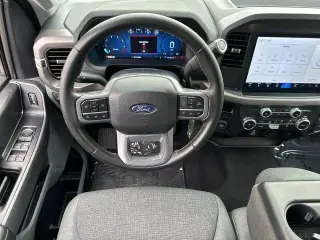 Ford F-150 2025 4x2 XLT 4dr SuperCrew 5.5 ft. SB