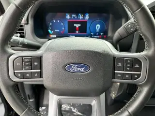 Ford F-150 2025 4x2 XLT 4dr SuperCrew 5.5 ft. SB