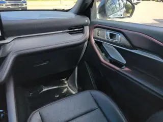 Ford Explorer 2025 AWD Platinum 4dr SUV