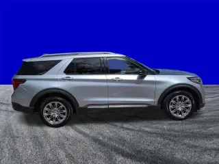 Ford Explorer 2025 AWD Platinum 4dr SUV