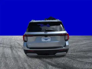 Ford Explorer 2025 AWD Platinum 4dr SUV