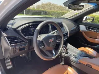 Cadillac CT5-V 2020 4dr Sedán