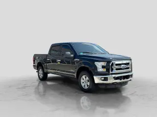 Ford F-150 2015 4x4 XLT 4dr SuperCrew 5.5 ft. SB