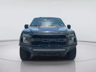 Ford F-150 2018 4x4 Raptor 4dr SuperCrew con cabina de 5.5 m.