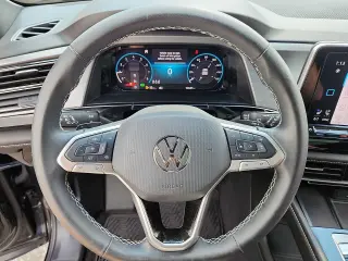 Volkswagen Atlas Cross Sport 2024 AWD SE 4Motion 4dr SUV con Tecnología