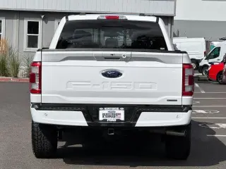 Ford F-150 2022 4x4 Lariat 4dr SuperCrew 5.5 ft. SB