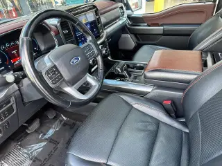 Ford F-150 2022 4x4 Lariat 4dr SuperCrew 5.5 ft. SB