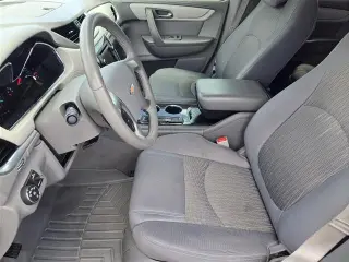 Chevrolet Traverse 2014 LT 4dr SUV con 2LT