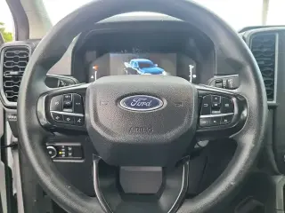 Ford Ranger 2024 4x2 XL 4dr SuperCrew 5.0 ft. SB