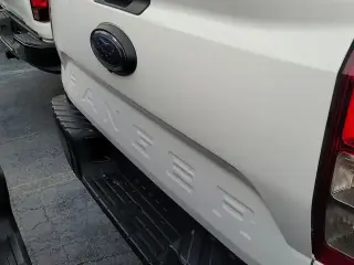 Ford Ranger 2024 4x2 XL 4dr SuperCrew 5.0 ft. SB