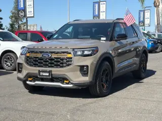 Ford Explorer 2026 AWD Tremor 4dr SUV