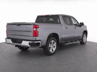Chevrolet Silverado 1500 Limited 2022 4x4 LT 4dr Crew Cab 5.8 ft. SB con 1LT